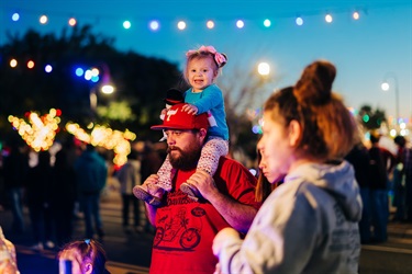 Little girl with her family 
